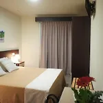 Mr Otel *
