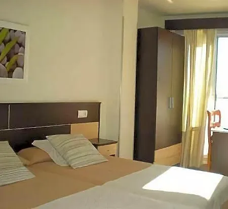Mr Hotel *